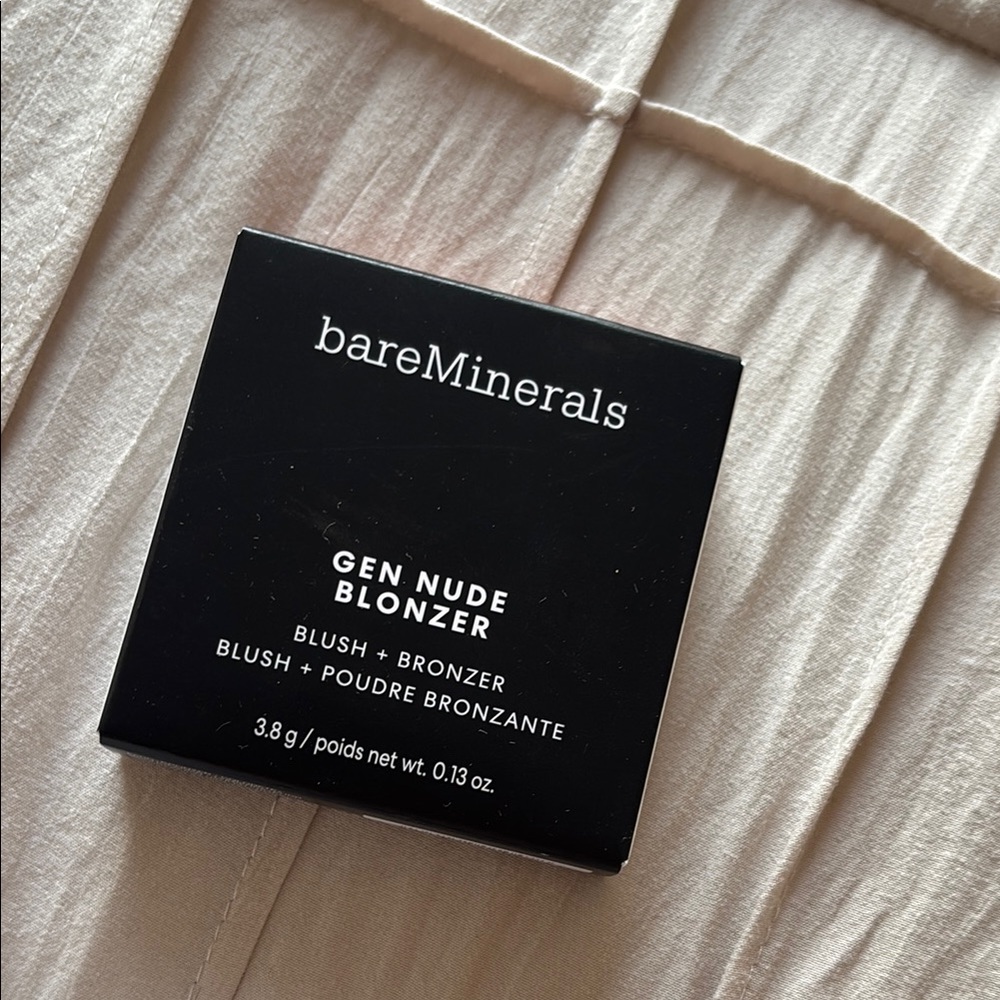 bareMinerals Black Skincare Compact